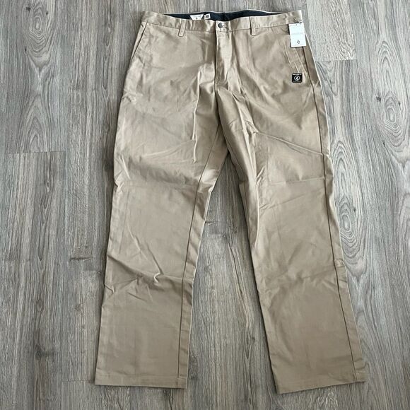 Volcom Mens 38x32 Frickin Chino Pants Relaxed Fit Corpo Class Beige Tan NWT - Picture 1 of 8